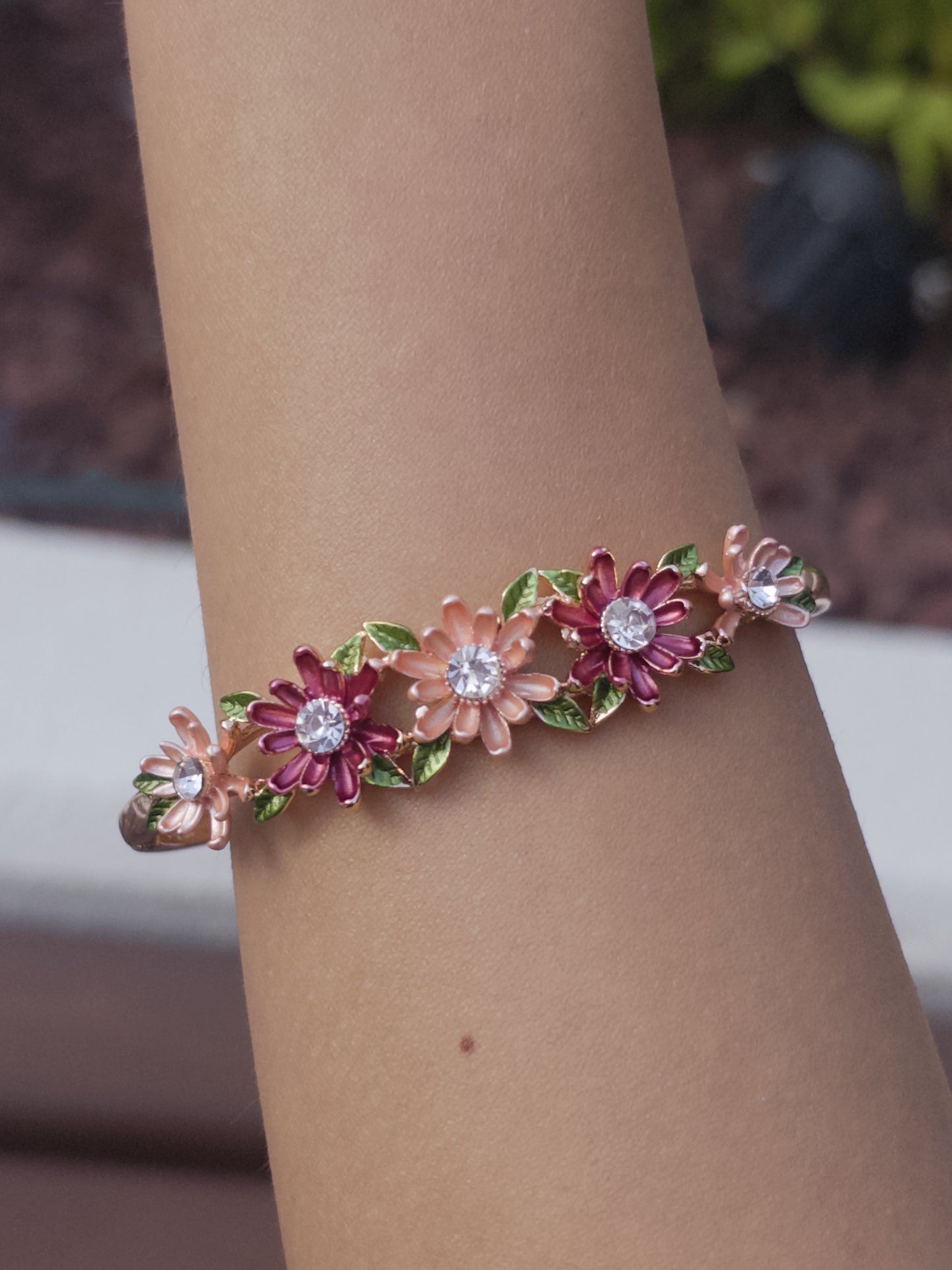 PEMBE ÇİÇEKLİ BİLEZİK