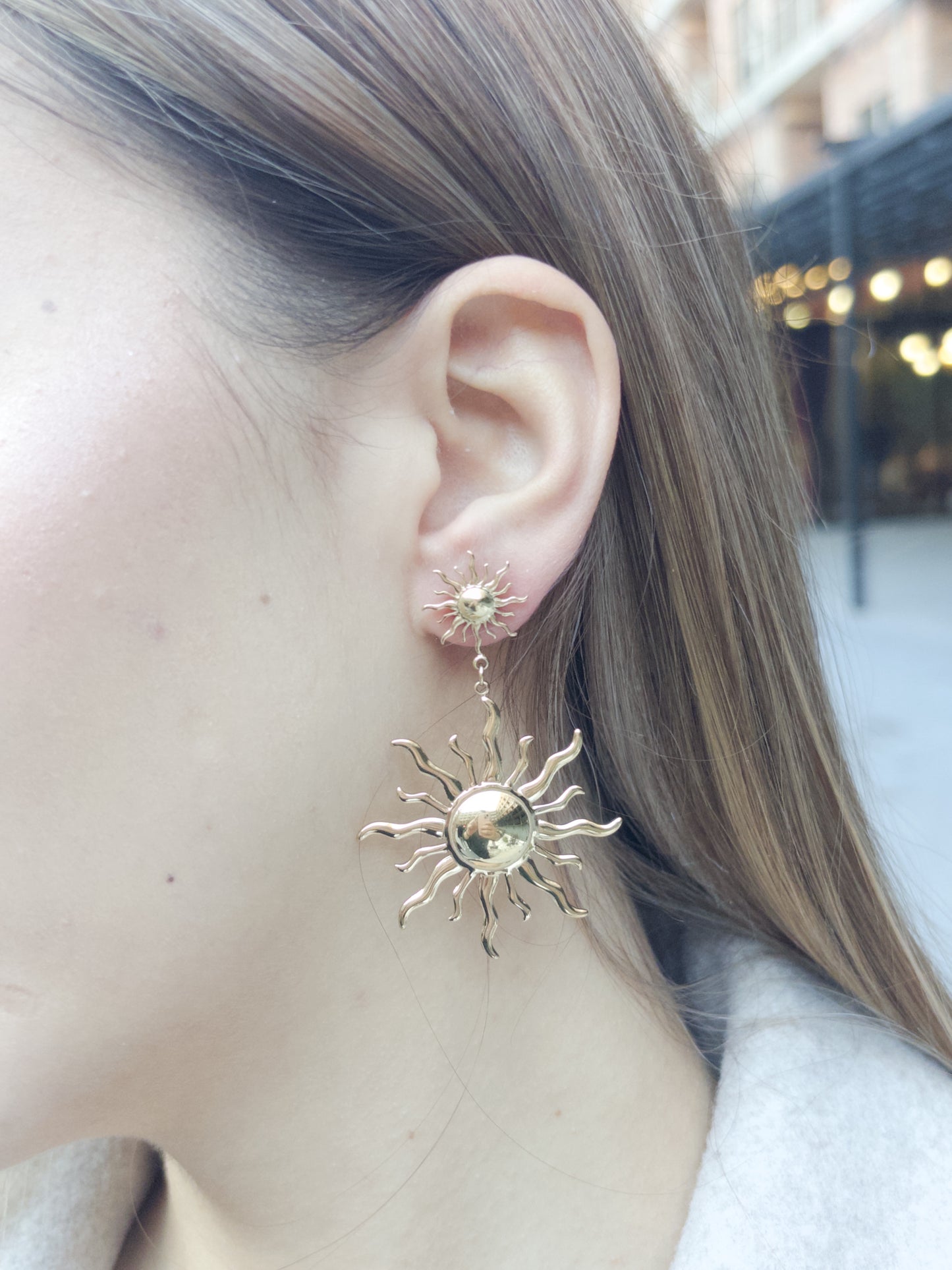 GÜNEŞ SALLANTILI KÜPE