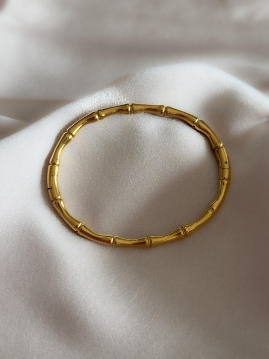 KAPALI BAMBU KELEPÇE