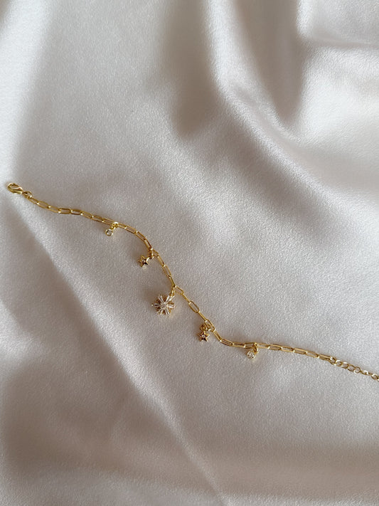 KAR TANESİ TAŞLI BİLEKLİK