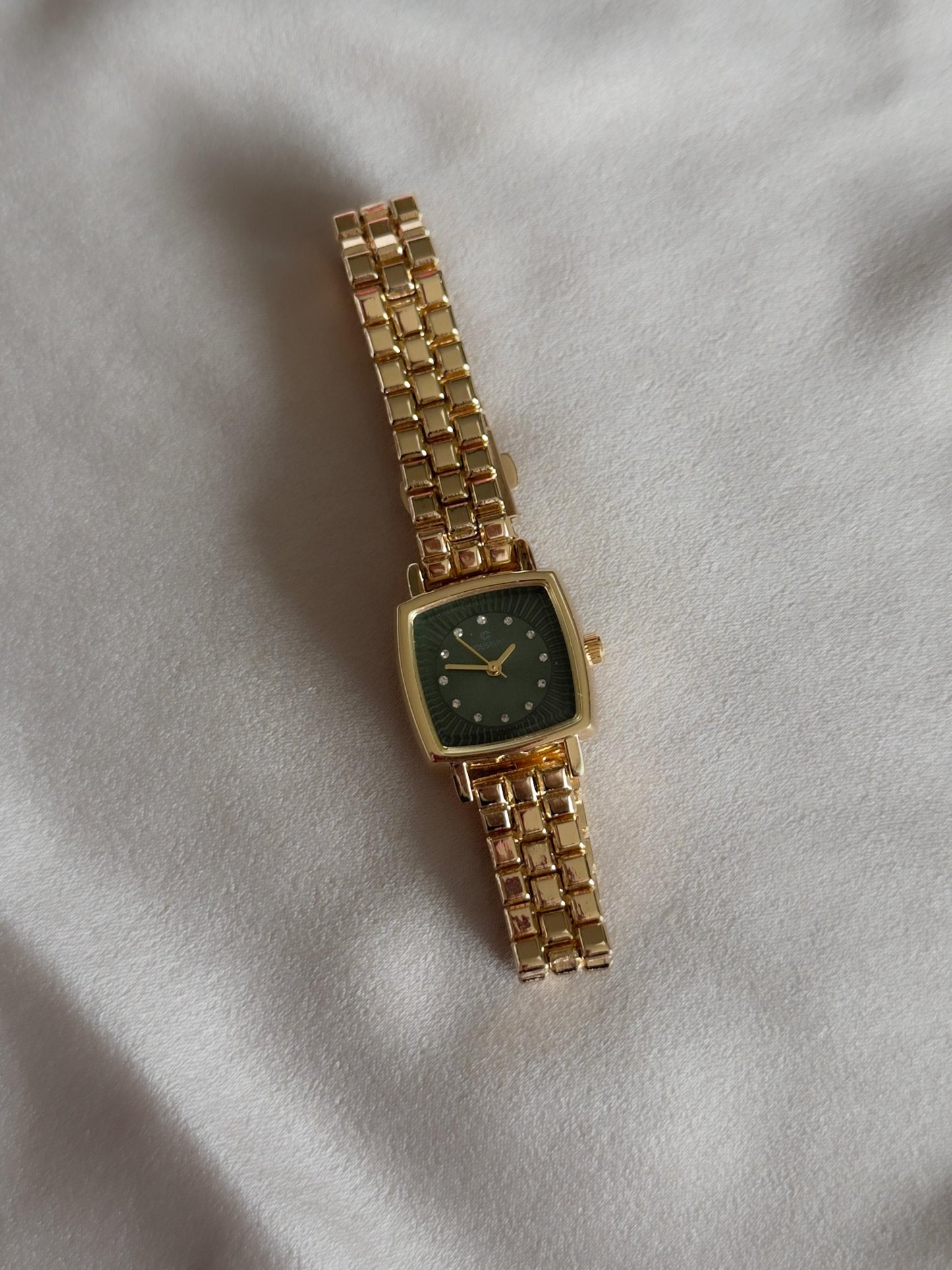 KARELİ YEŞİL KADRAN SAAT