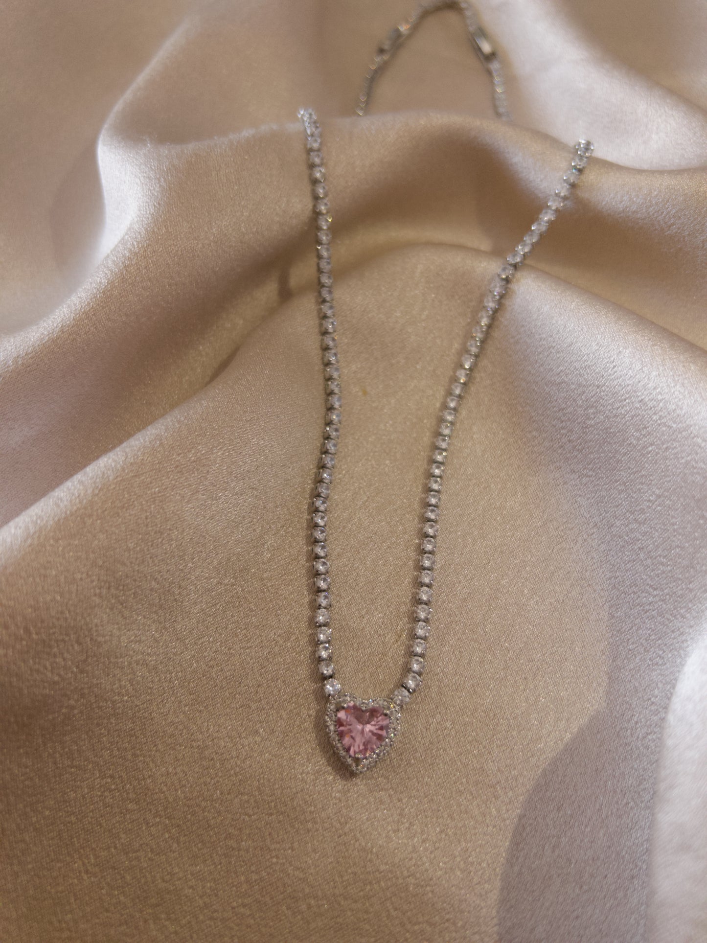 SILVER KALPLİ KOLYE