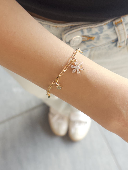 KAR TANESİ TAŞLI BİLEKLİK